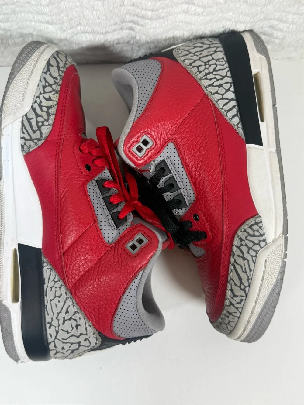 Air Jordan 3 Retro SE 
